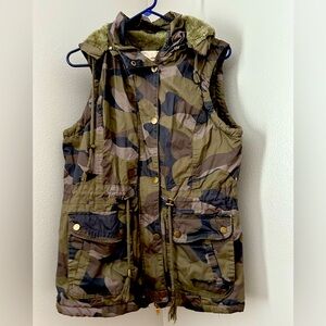 Camo vest